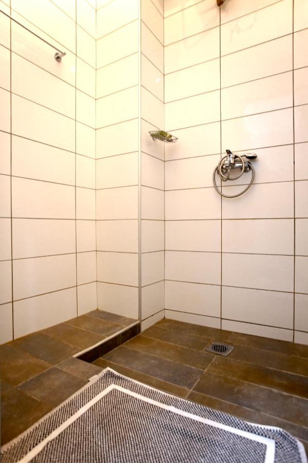 Gk Psyri Apartment Atene Esterno foto